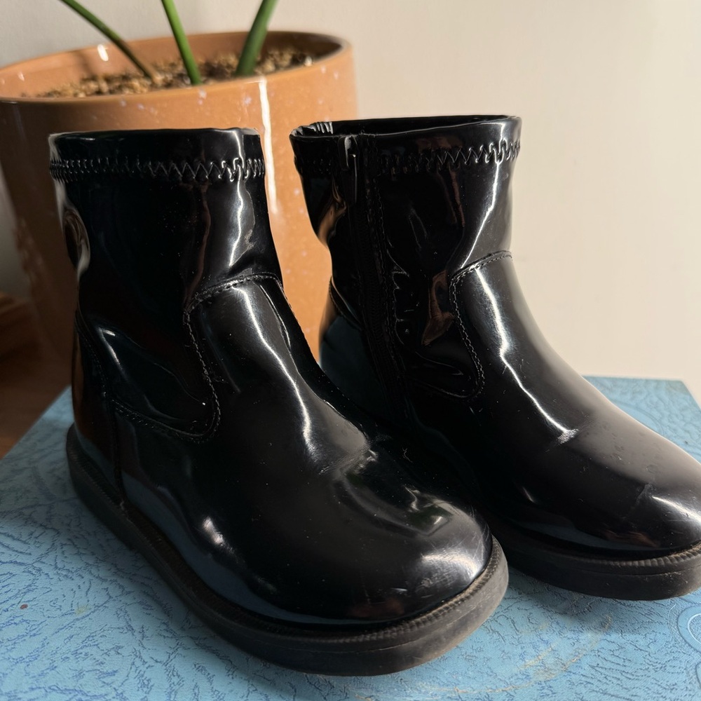 Zara toddler girls patent leather boots